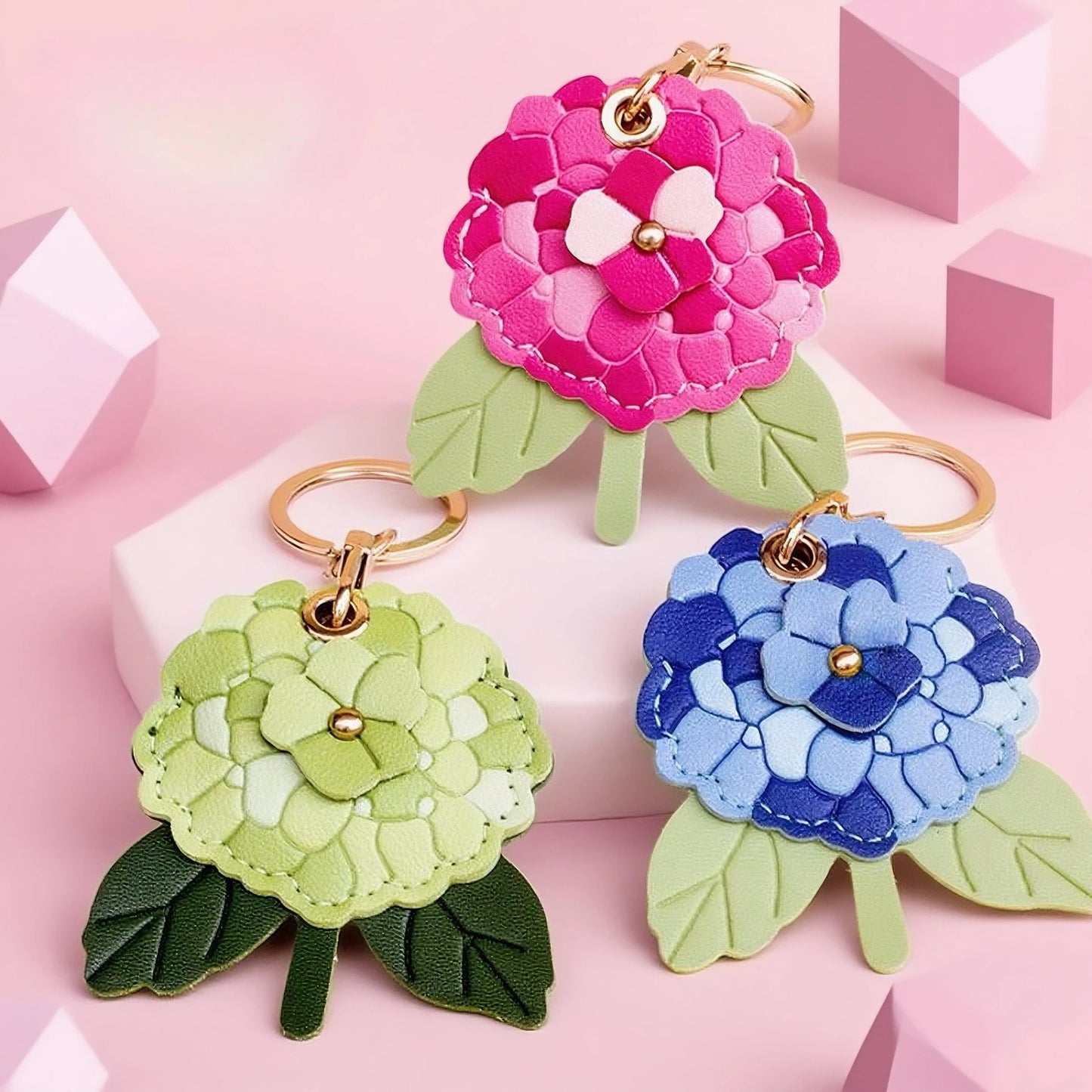 Flower Pendant Leather Keychain — Bag Charm & AirTag Cover