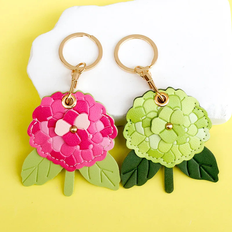 Flower Pendant Leather Keychain — Bag Charm & AirTag Cover